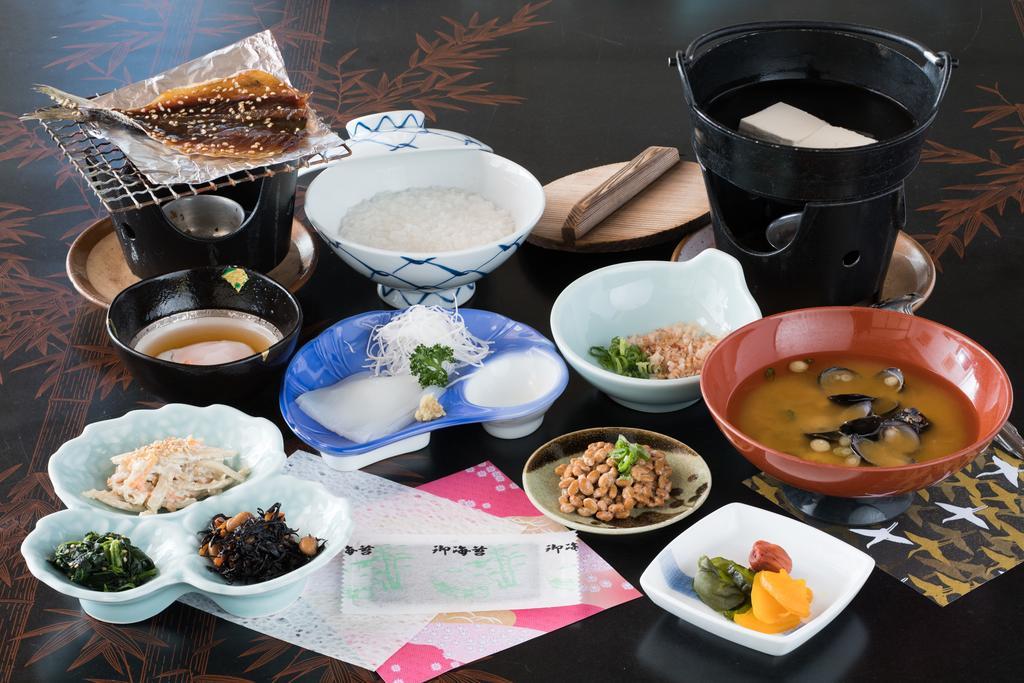 Mihokan Mihonoseki Bagian luar foto